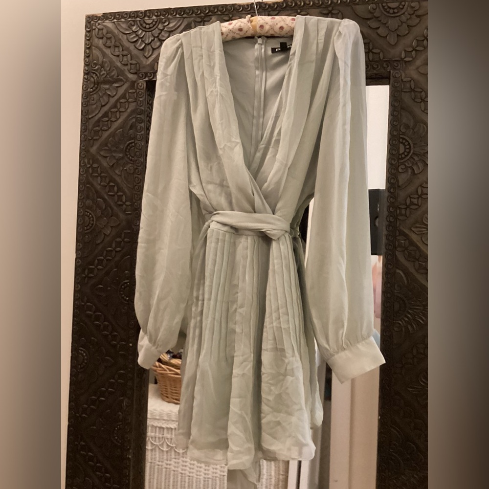 NWT Express Pleated Minty Green mini dress